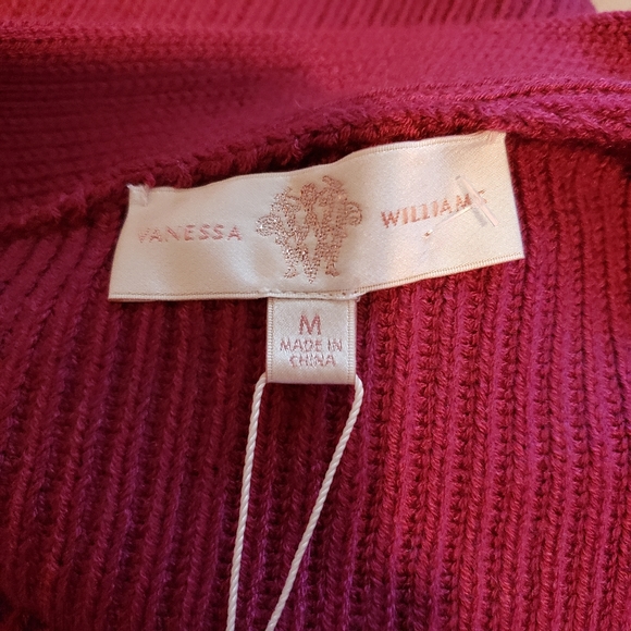 Vanessa Williams NWT ribbed sweater with asymmetrical neck and side slits - Picture 5 of 6